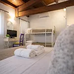 Bed & Breakfast Villa Adriana - Private Pool Villa & Rooms 4*