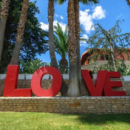 Bed and breakfast Villa Adriana Puglia - B&B & Private Villa