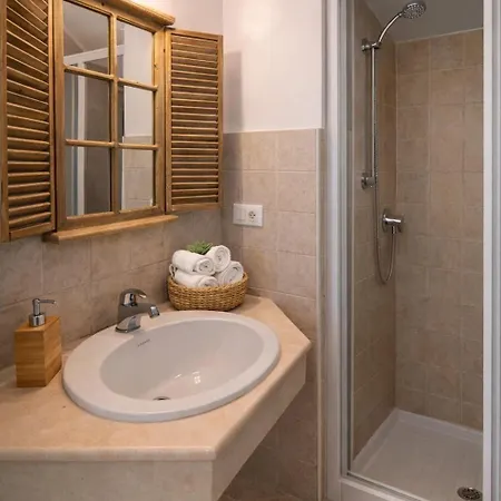 Bed & Breakfast Adriana - Private Pool & Andria