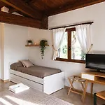 Adriana - Private Pool & B&B