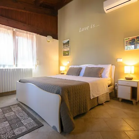 Adriana Bed & Breakfast *